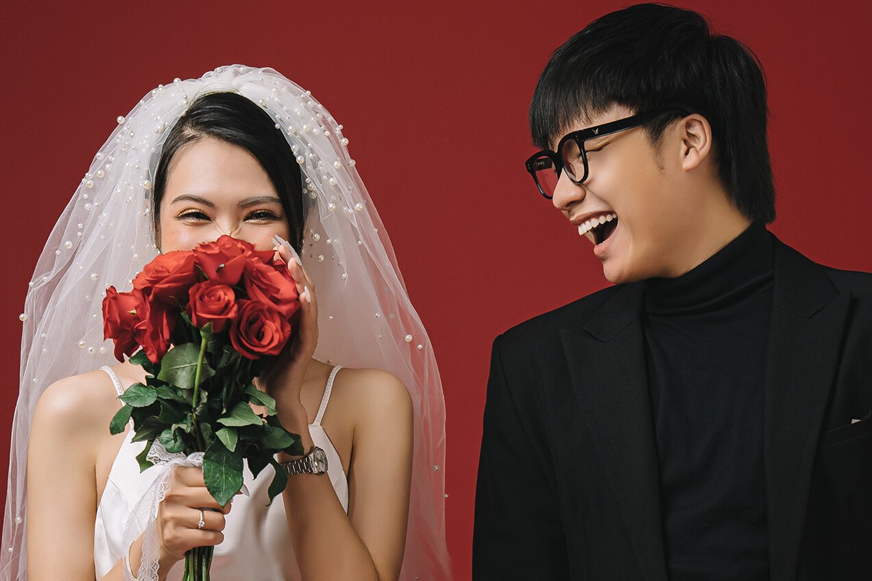 Nền Đỏ Rượu Vang — ảnh 6