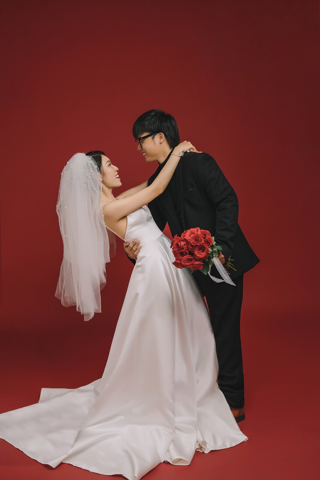 Nền Đỏ Rượu Vang — ảnh 9