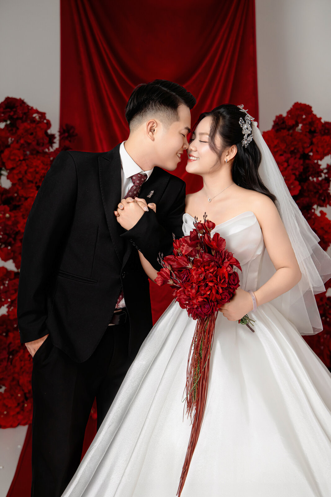 Thảm Đỏ Hoa Hồng — ảnh 2