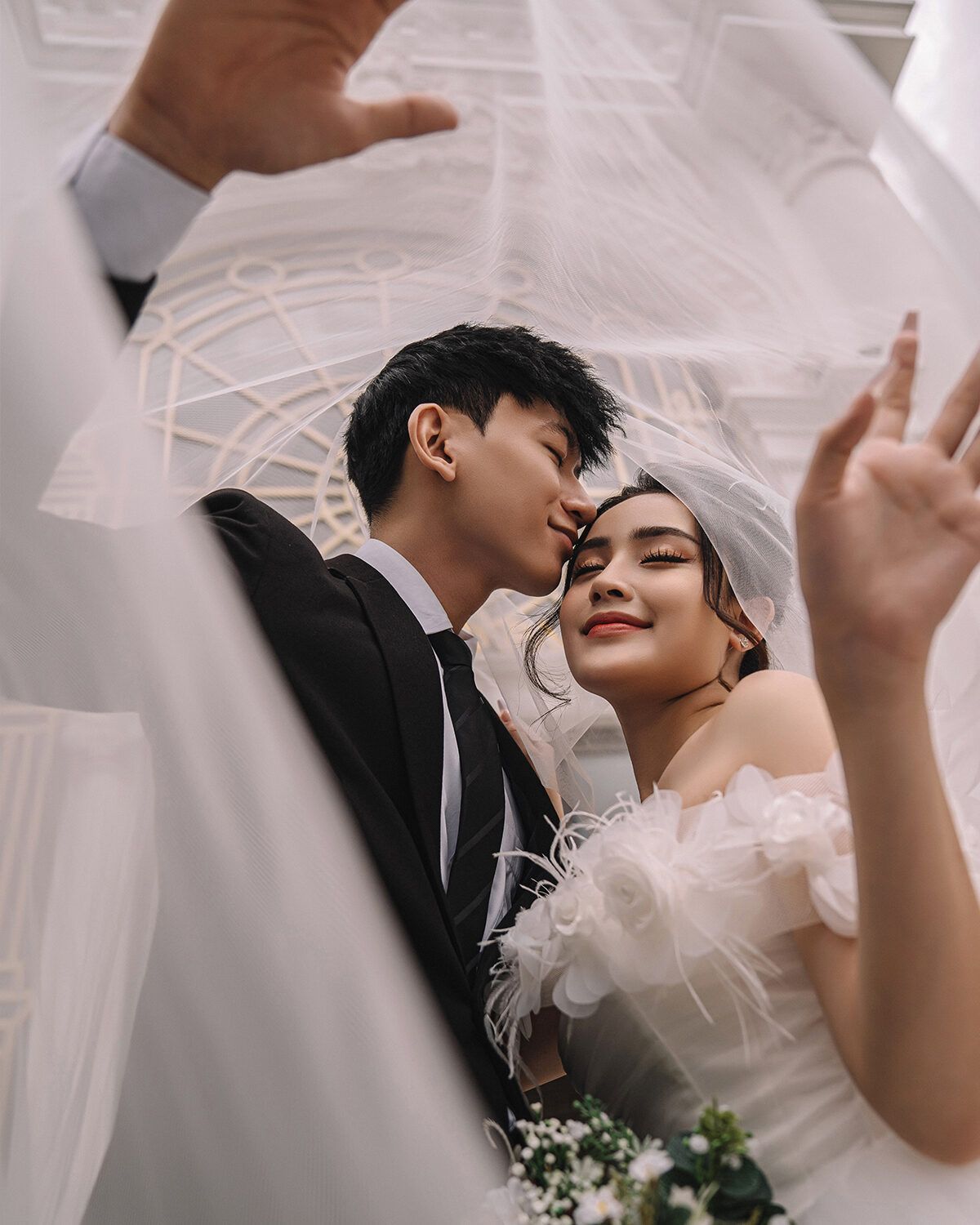 Ảnh cưới đại diện cho mục Dịch Vụ (nên chọn ảnh dọc)